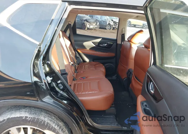 JN8AT2MV9HW271987: 44211708