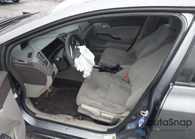 19XFB2F56CE093041: 44211737