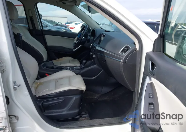 JM3KE2DY5G0681845: 44211743