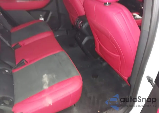 3GNKDCRJ6RS217267: 44211760