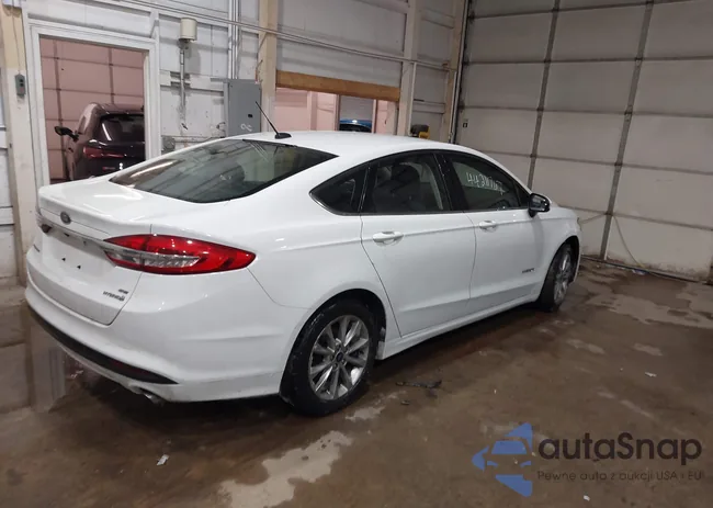 3FA6P0LU2HR386491: 44211767