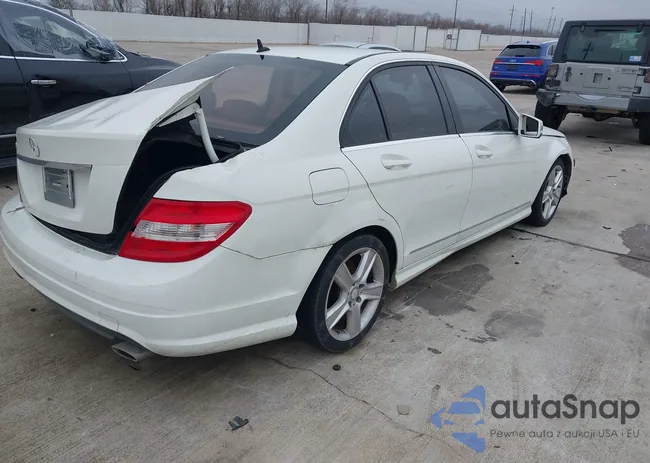 WDDGF5EB0BR160761: 44211783