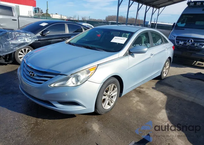 5NPEB4AC6BH260098: 44211825