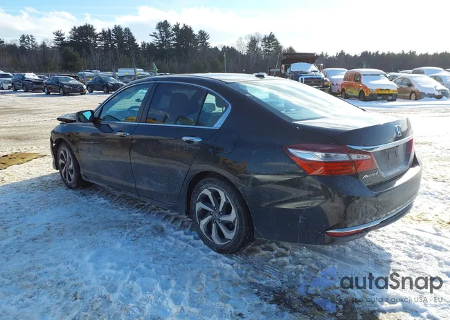 1HGCR2F88GA032020: 44211895