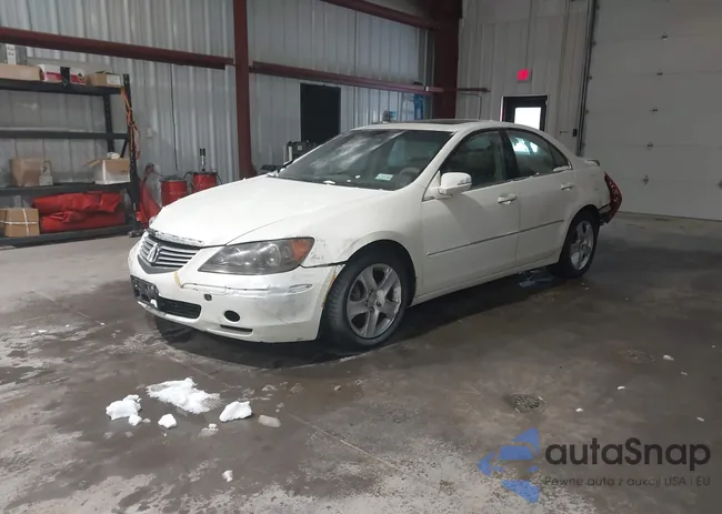 JH4KB16516C007976: 44211075