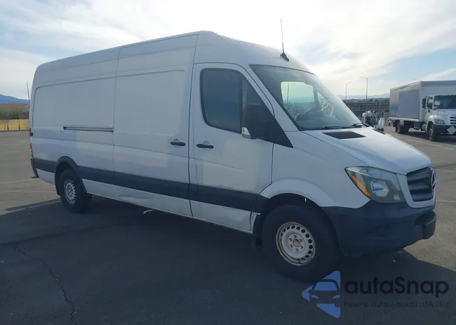 WD3PE8CD5JP599297: 44211115