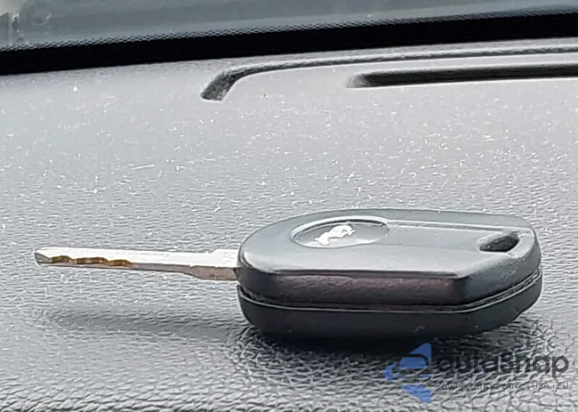 1ZVBP8AM0E5305543: 44211158