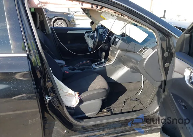 3N1AB7APXFY277145: 44211302