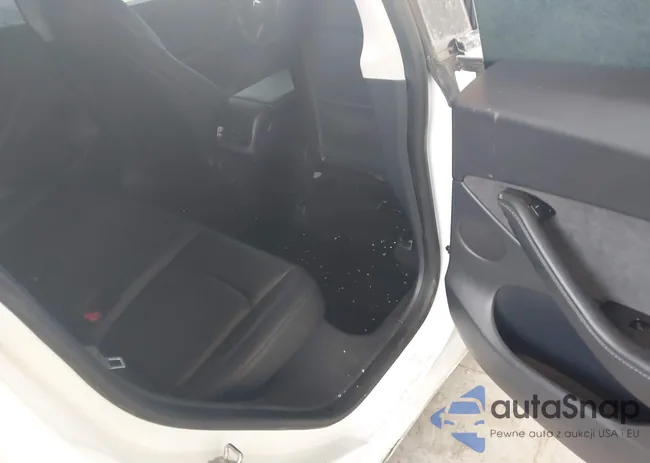 5YJYGDEE0LF008924: 44212386