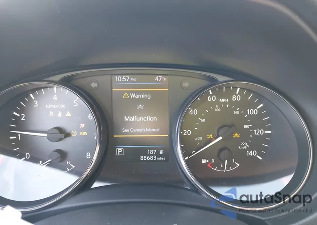 JN1BJ1CV0LW277805: 44212541