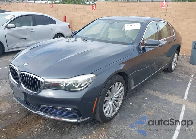 WBA7E2C5XGG738468: 44212593