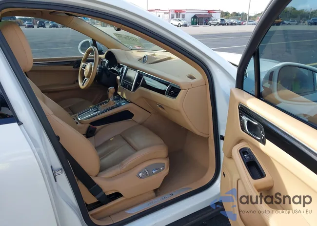 WP1AB2A54GLB41441: 44212673