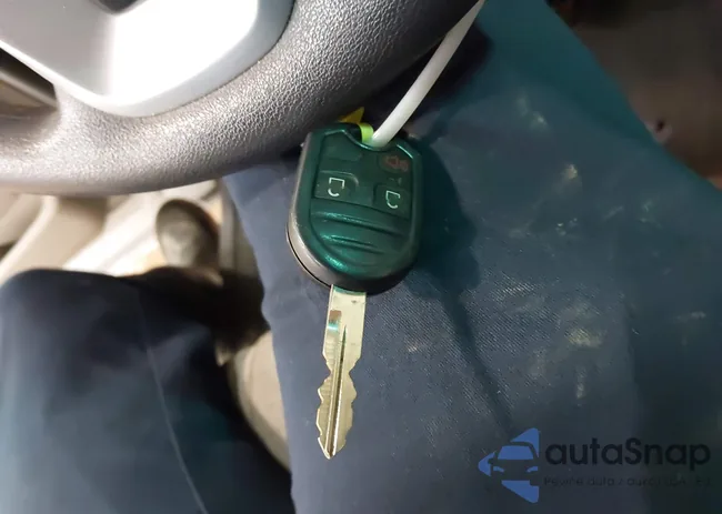 1FM5K8B80FGA70921: 44212761