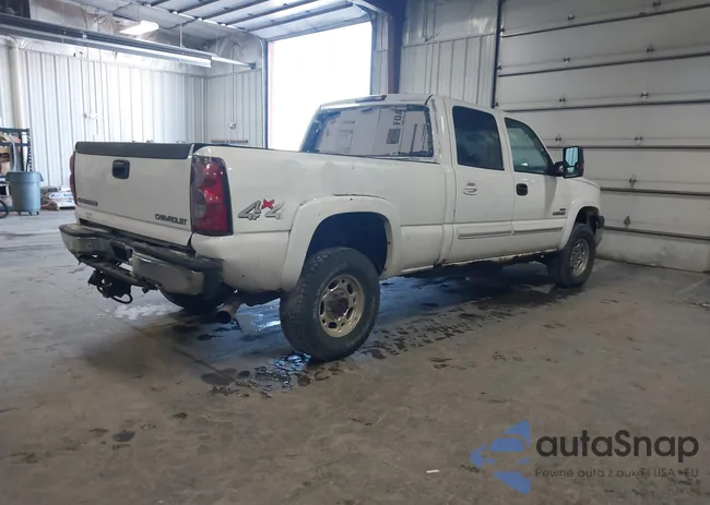 1GCHK23144F140617: 44212947