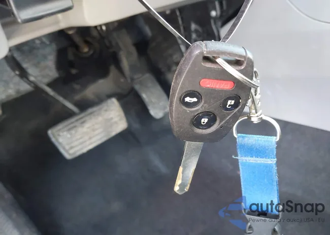 2HGFB2F95DH533440: 44212176