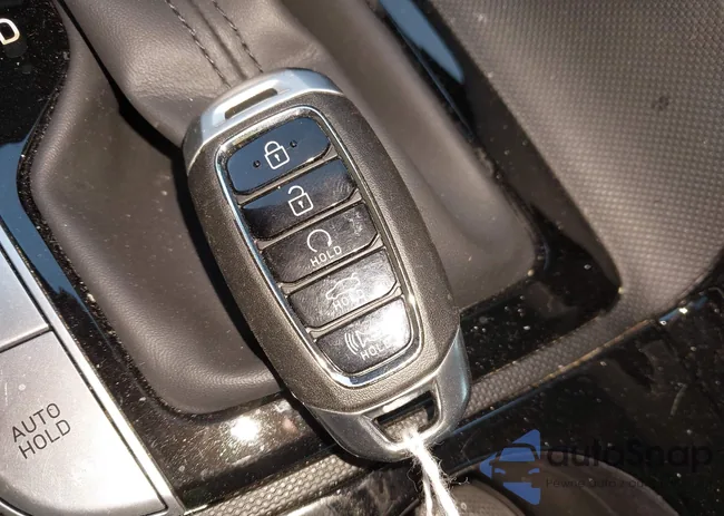 KMHLS4AG0PU462423: 44212201