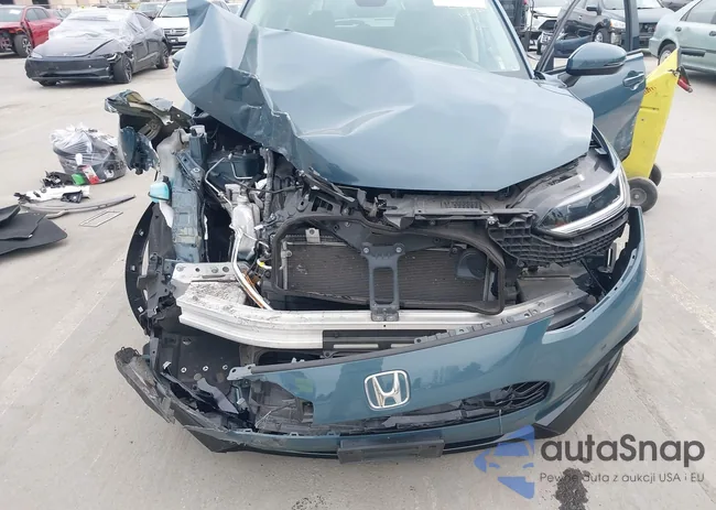 3CZRZ1H7XRM725422: 44212210