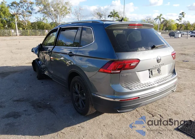 3VVNB7AX1RM142194: 44212236