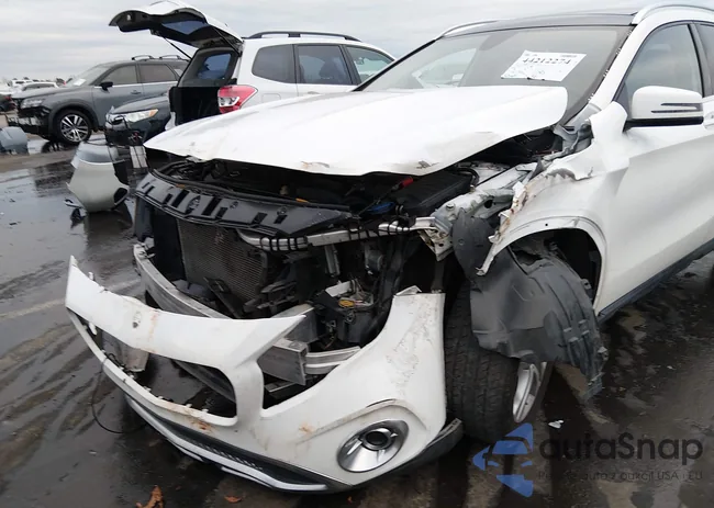 WDCTG4EB9KU016326: 44212274