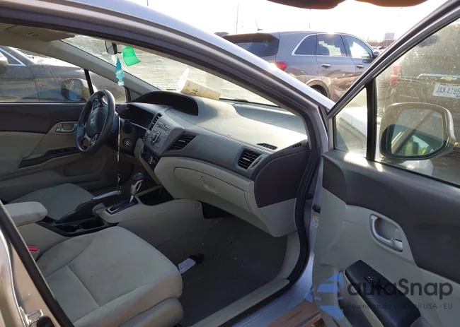 19XFB2F5XCE024935: 44213399