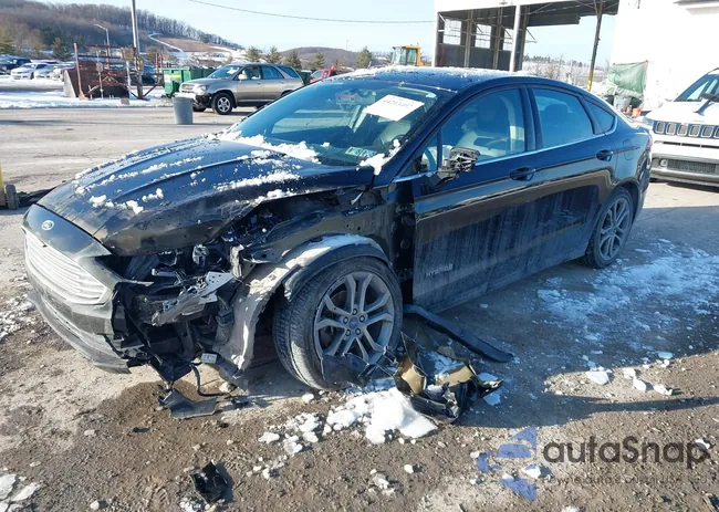 3FA6P0LU1HR222553: 44213402