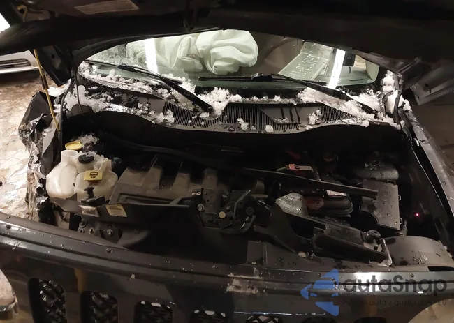 1C4NJRFB6ED766203: 44213438