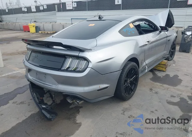 1FA6P8CF6M5135700: 44213452