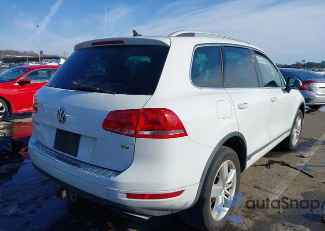 WVGEF9BP6ED003600: 44213472