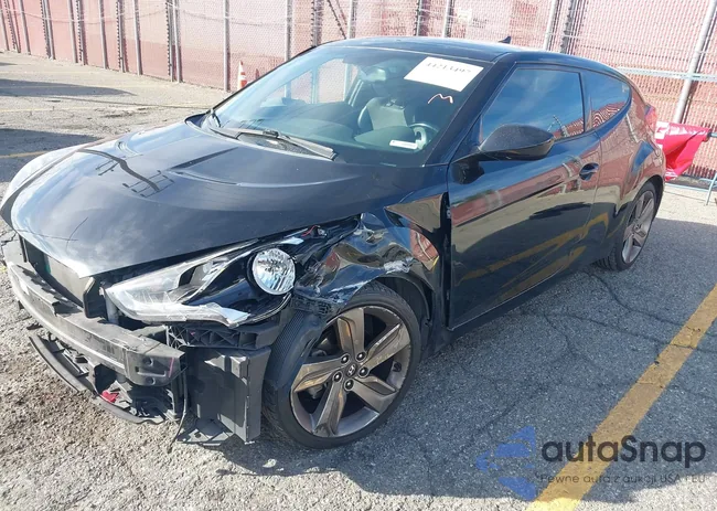 KMHTC6AD3FU244683: 44213497