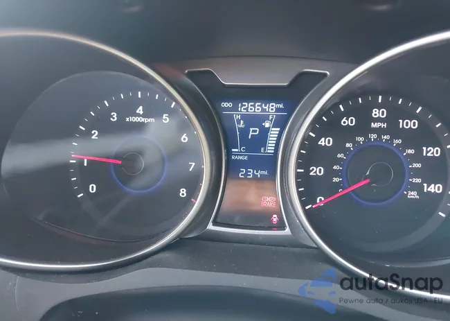 KMHTC6AD3FU244683: 44213497