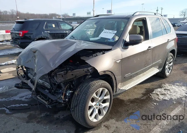 5UXZV4C57D0E11118: 44213533