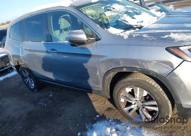 5FNYF6H77JB005110: 44213596