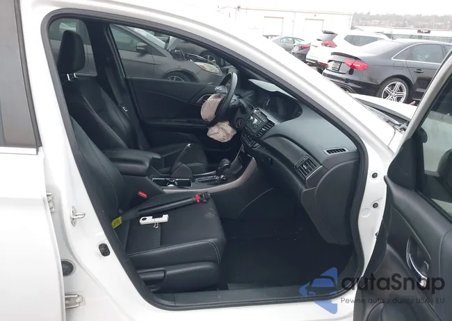 1HGCR2F55GA182236: 44213597