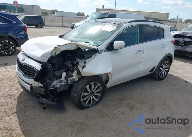 KNDPN3AC4J7387557: 44213751