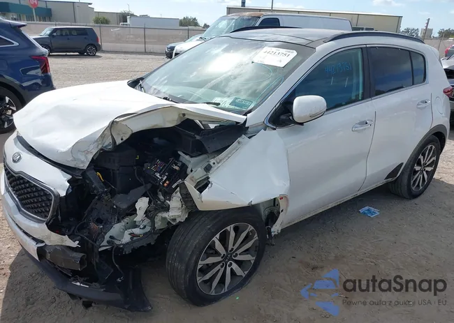 KNDPN3AC4J7387557: 44213751