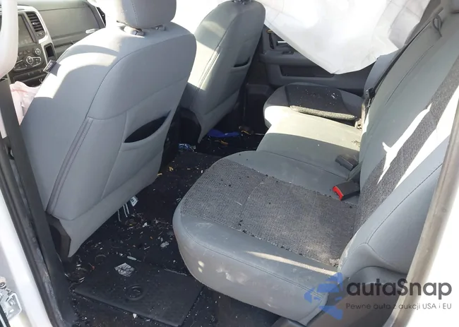 1C6RR7LT2HS844091: 44213918