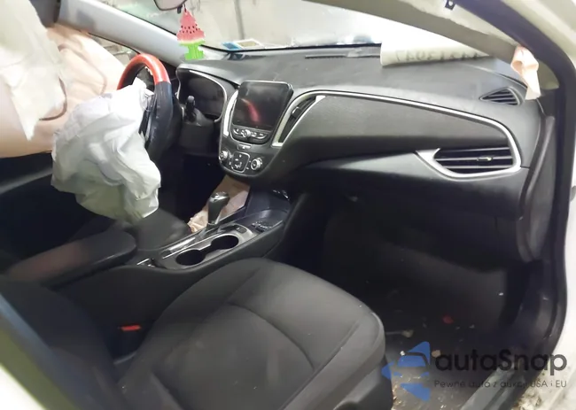 1G1ZB5ST7KF144403: 44213947