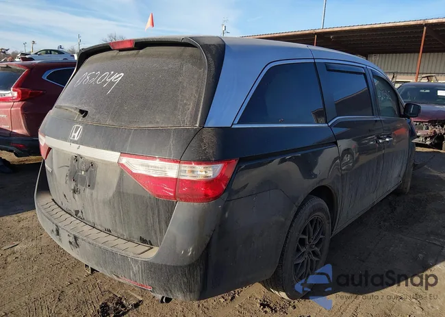 5FNRL5H46DB082049: 44213965