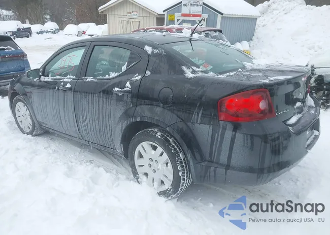 1C3CDZAB2DN753628: 44213975