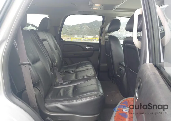 1GNSCBE0XER110858: 44213977