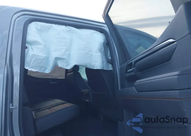 1GTUUEEL3PZ277236: 44213009