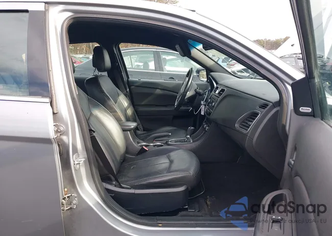 1C3CCBCG7DN651745: 44213157