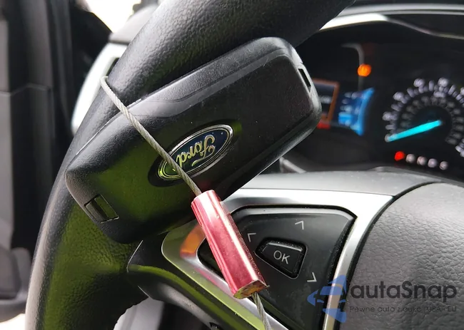 3FA6P0K91FR173137: 44213227