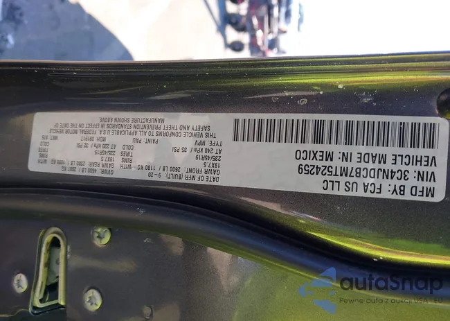 3C4NJDCB7MT524259: 44213241