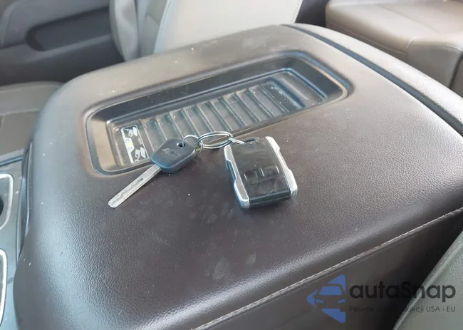 1GC1KWE89GF278676: 44213332