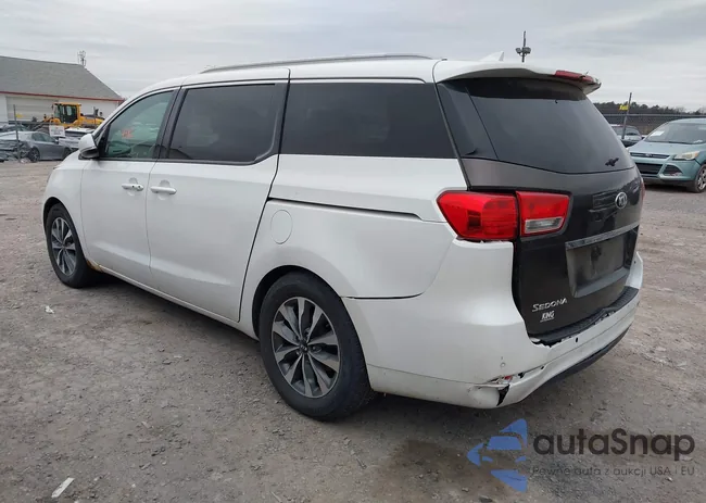 KNDMC5C12F6034991: 44214382