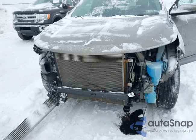 3GNAXSEV4JL120055: 44214410