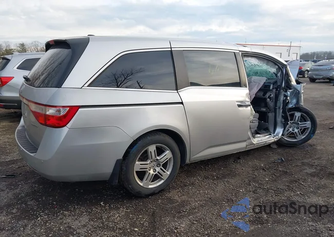 5FNRL5H94CB105547: 44214411