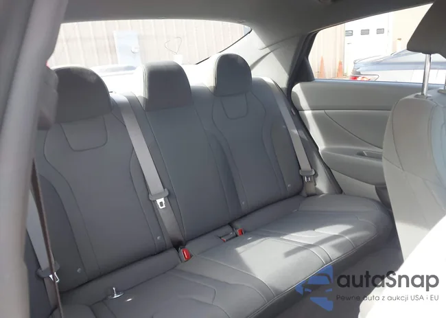 KMHLL4DG2SU052143: 44214422