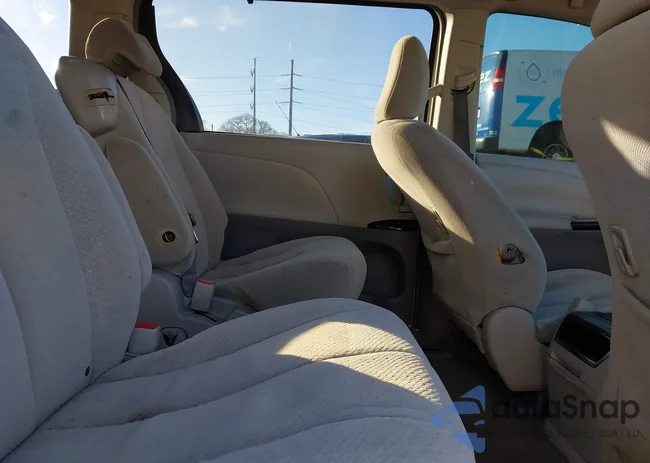 5TDKK3DC7BS024031: 44214526